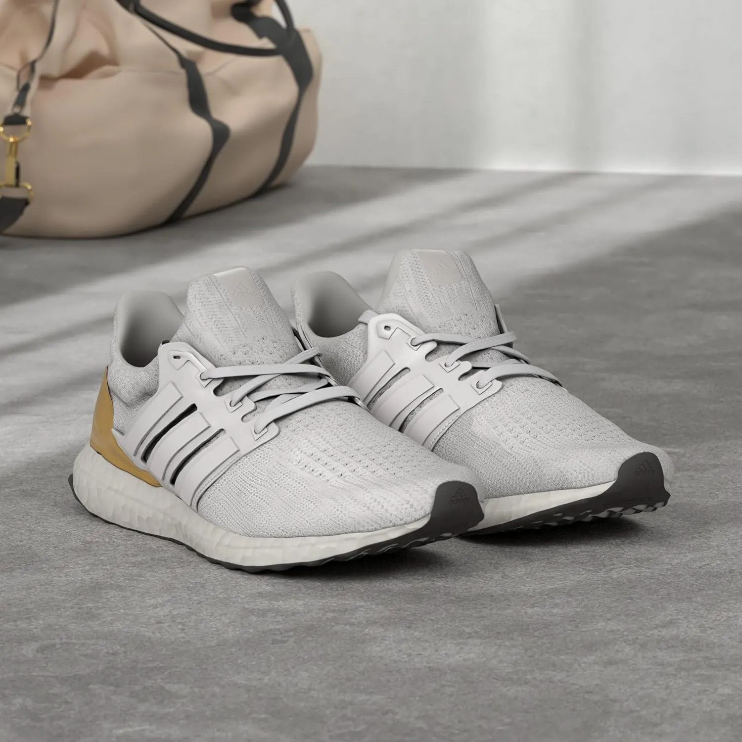 adidas Men's Ultraboost 4.0 Dna Shoe