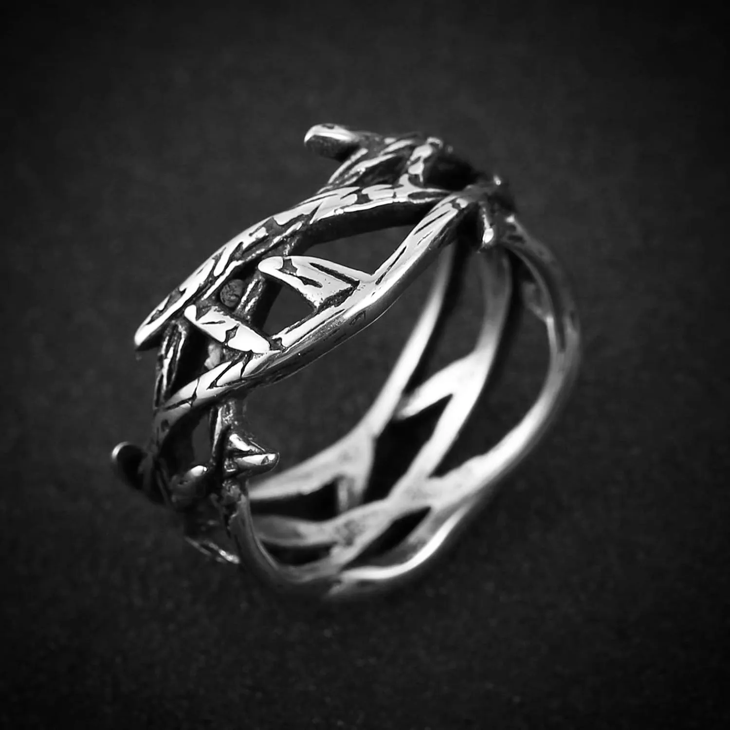 HZMAN Jesus Crown of Thorns Ring for Men Gothic Stainless Steel Pinky Ring